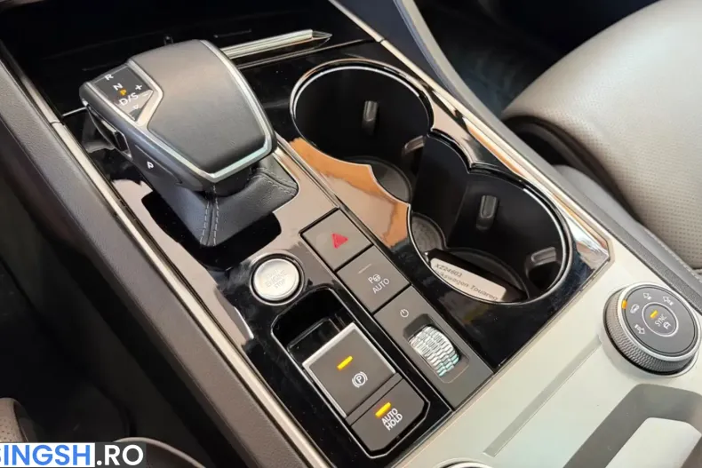 Volkswagen Touareg din 2022 cu 83.940 km - oferta VOL241209 - foto 16