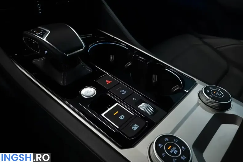 Volkswagen Touareg din 2022 cu 41.450 km - oferta VOL241211 - foto 12