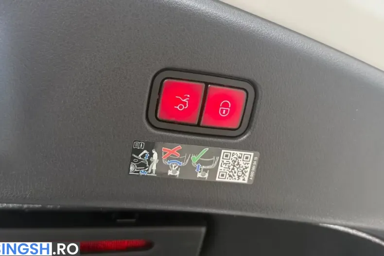 Mercedes-Benz CLE 220 (Clasa CLE) din 2025 cu 16.348 km - oferta MER241212 - foto 19