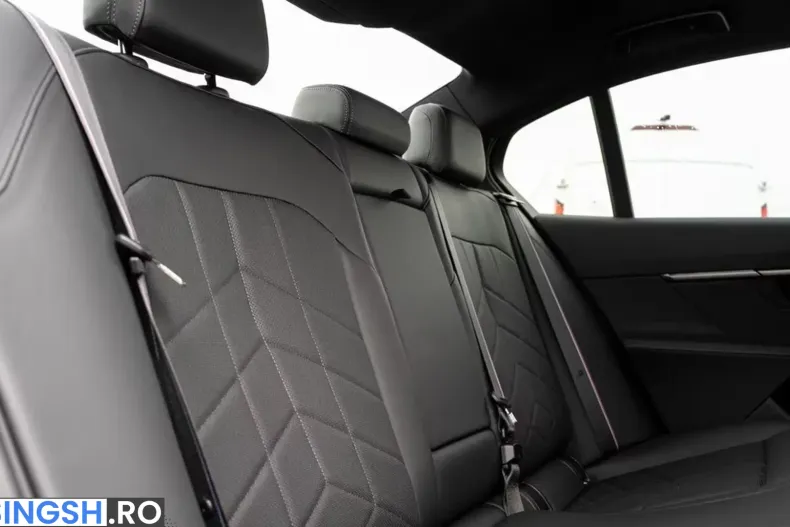 BMW 520 (Seria 5) din 2025 cu 27.490 km - oferta BMW241234 - foto 23