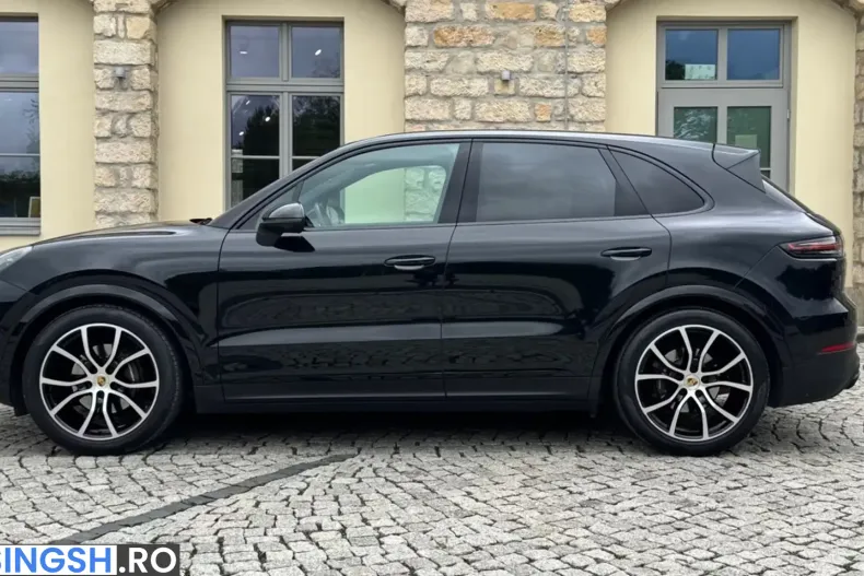 Porsche Cayenne din 2022 cu 37.392 km - oferta POR241243 - foto 3
