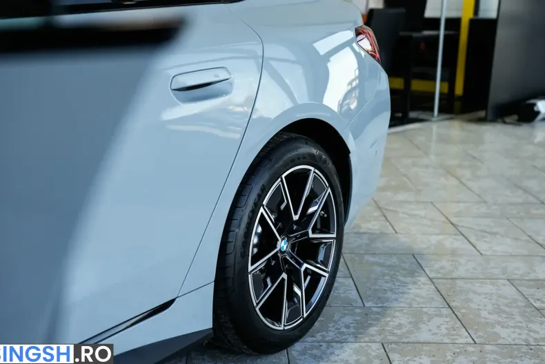 BMW 420d (Seria 4) din 2025 cu 18.388 km - oferta BMW241259 - foto 9