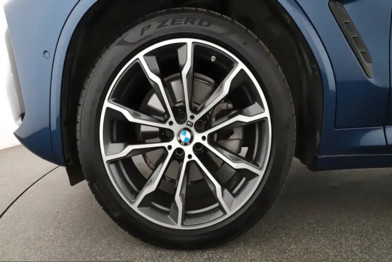 BMW X4 (Seria X) din 2024 cu 9.133 km - oferta BMW241271 - foto 12