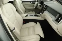 Volvo XC60 din 2023 cu 54.950 km - oferta VOL241272 - foto 7