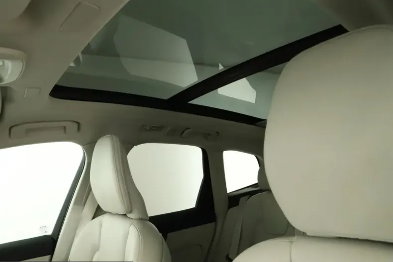 Volvo XC60 din 2023 cu 54.950 km - oferta VOL241272 - foto 16