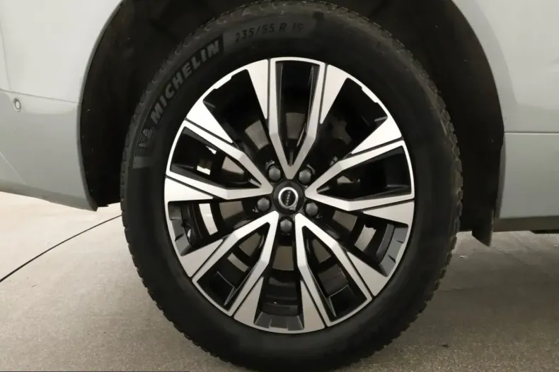 Volvo XC60 din 2023 cu 54.950 km - oferta VOL241272 - foto 19