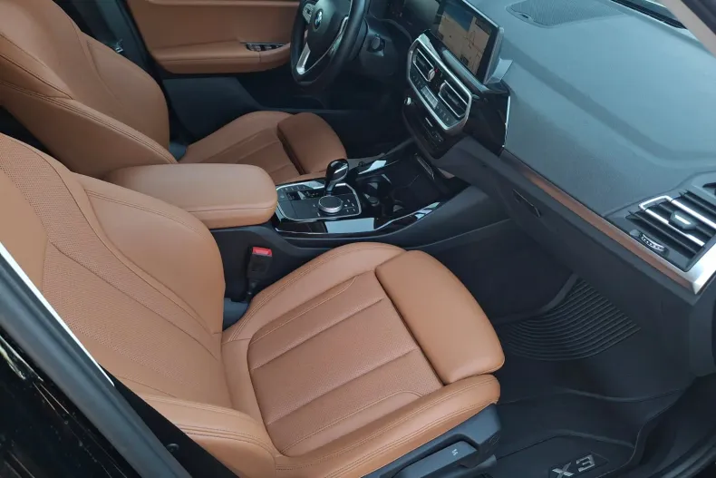 BMW X3 (Seria X) din 2023 cu 85.405 km - oferta BMW241278 - foto 11