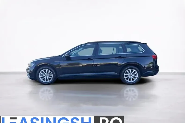 Volkswagen Passat din 2022 cu 114.472 km - oferta VOL241280 - foto 3