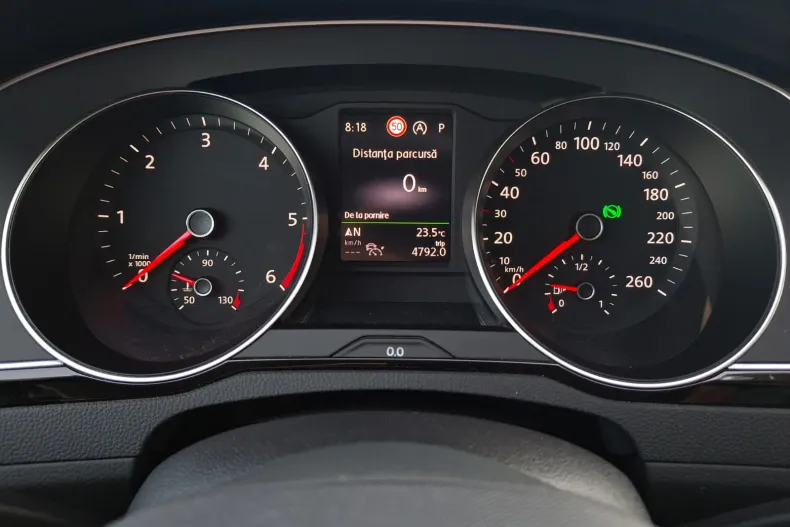Volkswagen Passat din 2022 cu 114.472 km - oferta VOL241280 - foto 10