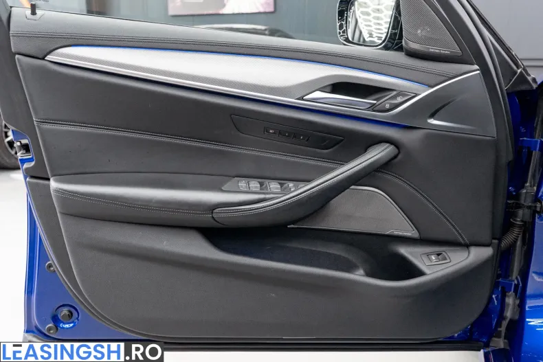 BMW M5 (Seria 5) din 2021 cu 48.000 km - oferta BMW241287 - foto 38