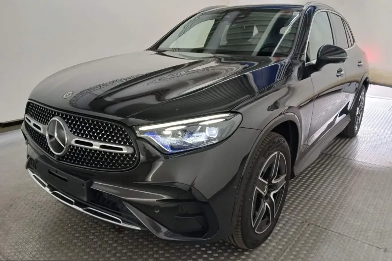 Mercedes-Benz GLC 300 (Clasa GLC) din 2023 cu 107.100 km - oferta MER241297 - foto 2