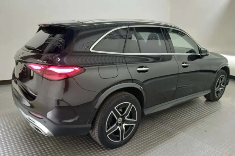 Mercedes-Benz GLC 300 (Clasa GLC) din 2023 cu 107.100 km - oferta MER241297 - foto 7