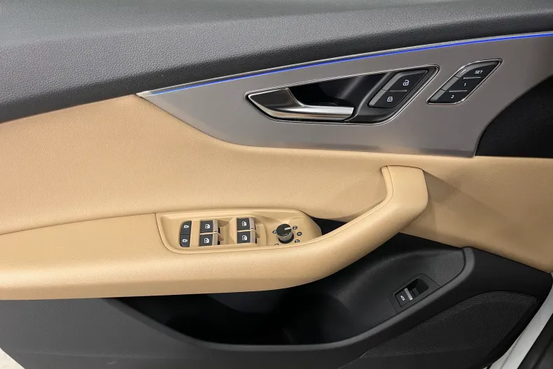 Audi Q8 din 2022 cu 54.695 km - oferta AUD241303 - foto 31