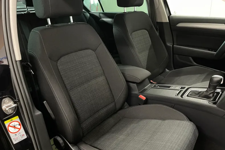Volkswagen Passat din 2021 cu 109.000 km - oferta VOL241308 - foto 9