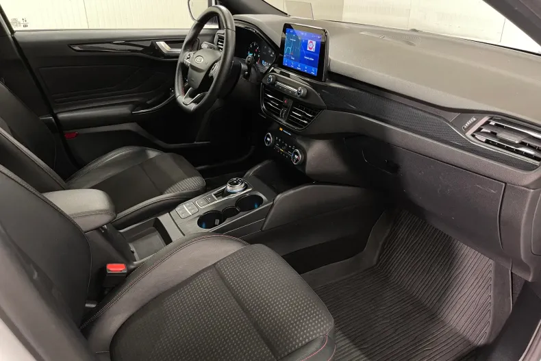 Ford Focus din 2021 cu 116.317 km - oferta FOR241310 - foto 11