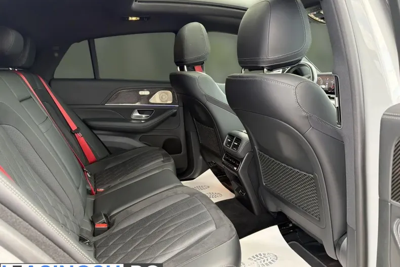 Mercedes-Benz GLE 63 AMG (Clasa GLE) din 2023 cu 60.000 km - oferta MER241315 - foto 14