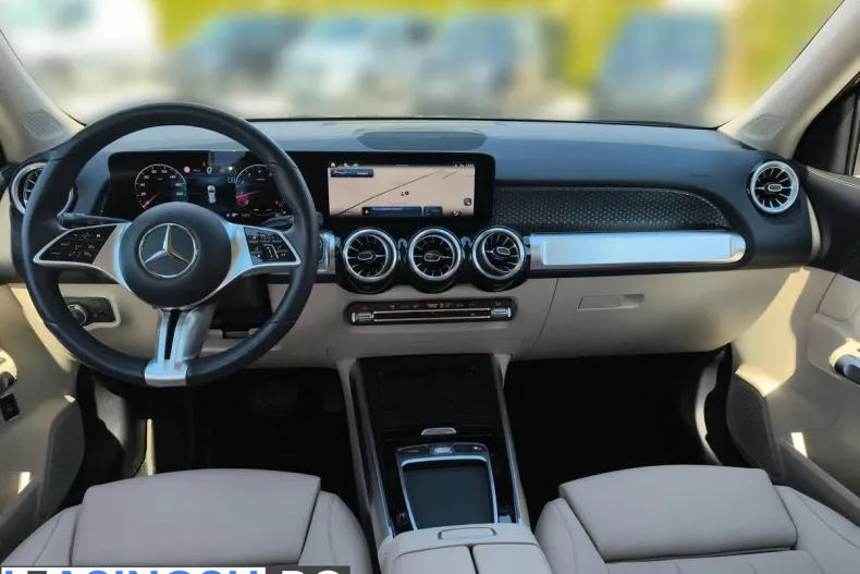 Mercedes-Benz GLB 200 (Clasa GLB) din 2024 cu 17.774 km - oferta MER241318 - foto 11