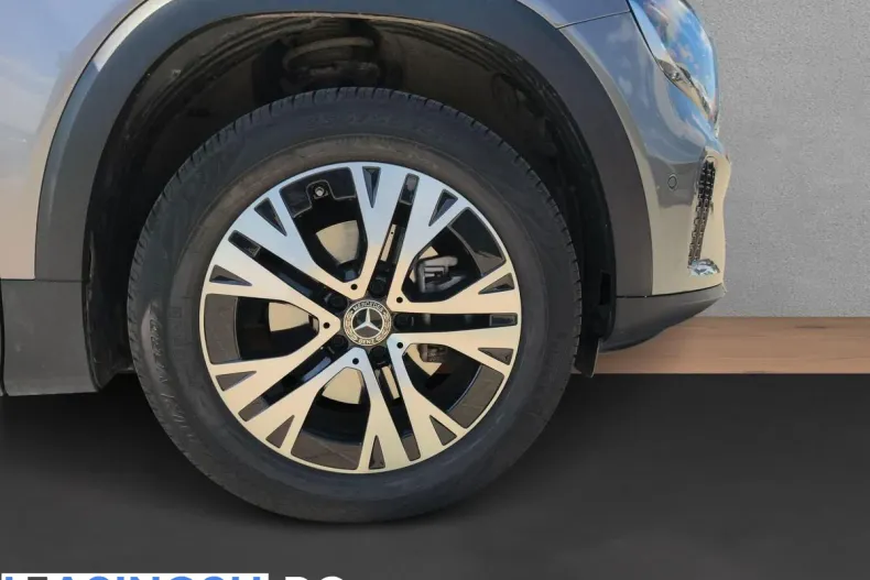 Mercedes-Benz GLB 200 (Clasa GLB) din 2024 cu 17.774 km - oferta MER241318 - foto 15