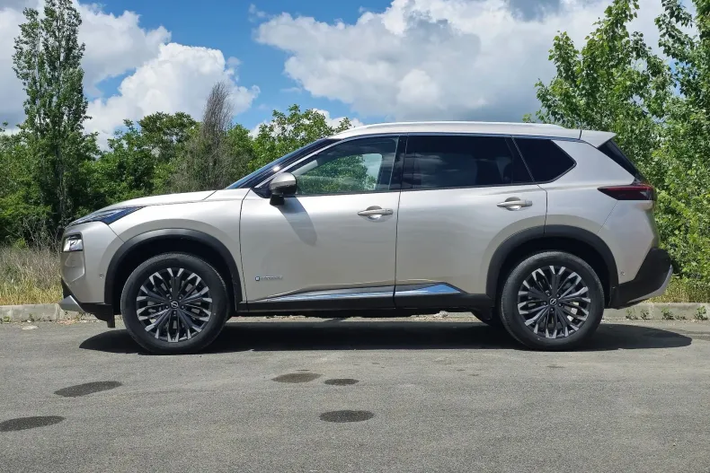 Nissan X-Trail din 2025 cu 500 km - oferta NIS241320 - foto 4