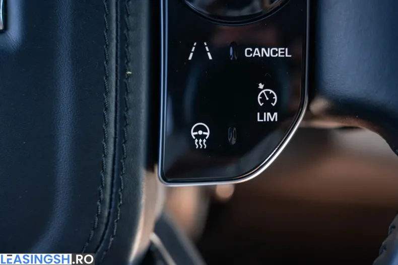 Land Rover Range Rover din 2020 cu 138.233 km - oferta LAN241327 - foto 35