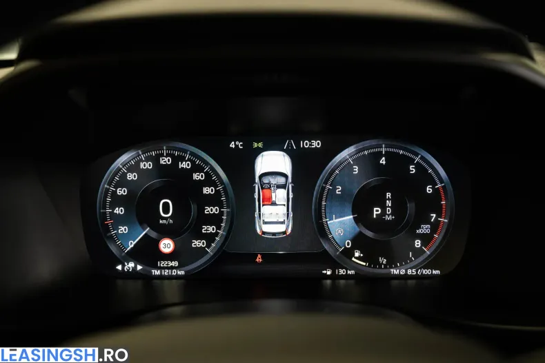 Volvo XC40 din 2020 cu 123.496 km - oferta VOL241329 - foto 23