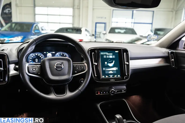 Volvo XC40 din 2020 cu 123.496 km - oferta VOL241329 - foto 28