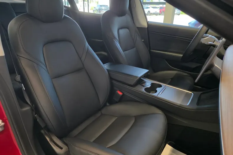 Tesla Model 3 din 2021 cu 46.000 km - oferta TES241330 - foto 8