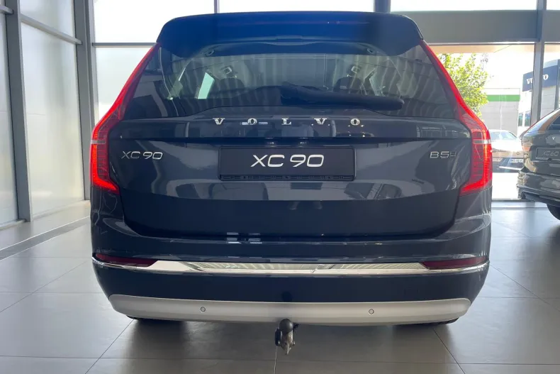 Volvo XC90 din 2021 cu 129.000 km - oferta VOL241331 - foto 6