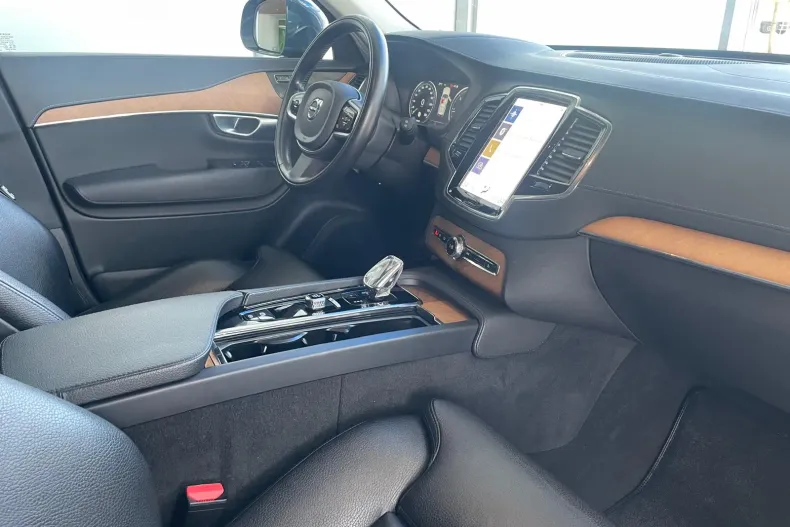 Volvo XC90 din 2021 cu 129.000 km - oferta VOL241331 - foto 10