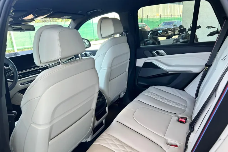 BMW X5 (Seria X) din 2026 cu 7 km - oferta BMW241333 - foto 7