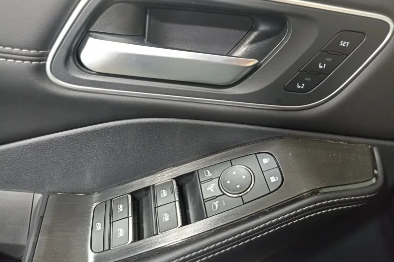 Nissan X-Trail din 2025 cu 5.900 km - oferta NIS241336 - foto 20