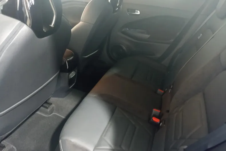 Nissan Juke din 2025 cu 6.500 km - oferta NIS241337 - foto 12