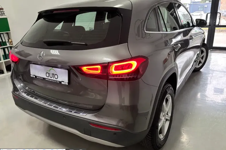 Mercedes-Benz GLA 180 (Clasa GLA) din 2023 cu 51.000 km - oferta MER241343 - foto 7