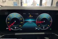 Mercedes-Benz GLA 180 (Clasa GLA) din 2023 cu 51.000 km - oferta MER241343 - foto 24