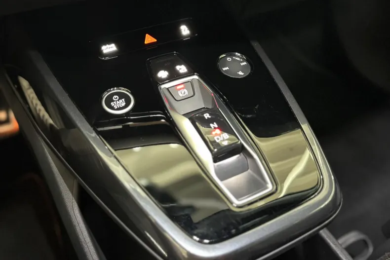 Audi Q4 e-tron din 2020 cu 72.990 km - oferta AUD241344 - foto 14