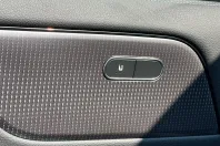 Mercedes-Benz GLA 250 (Clasa GLA) din 2023 cu 19.354 km - oferta MER241346 - foto 9