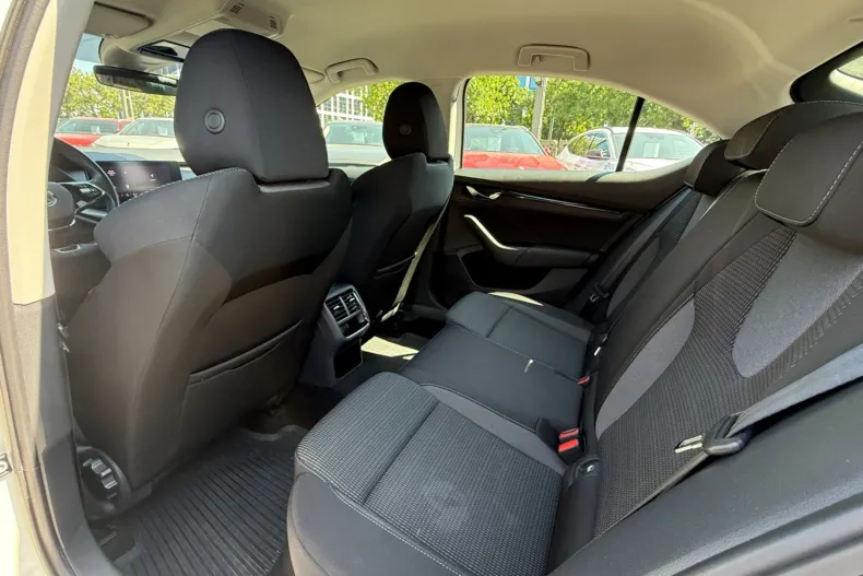 Skoda Octavia din 2023 cu 57.539 km - oferta SKO241348 - foto 10