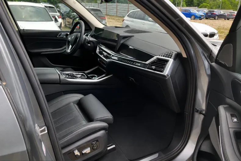 BMW X5 (Seria X) din 2023 cu 25.469 km - oferta BMW241350 - foto 10