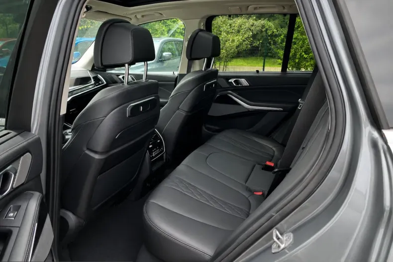 BMW X5 (Seria X) din 2023 cu 25.469 km - oferta BMW241350 - foto 12