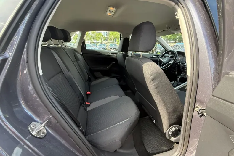 Volkswagen Polo din 2023 cu 85.000 km - oferta VOL241352 - foto 8
