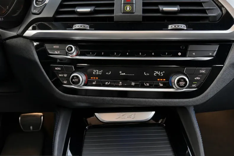 BMW X4 (Seria X) din 2021 cu 95.200 km - oferta BMW241359 - foto 13