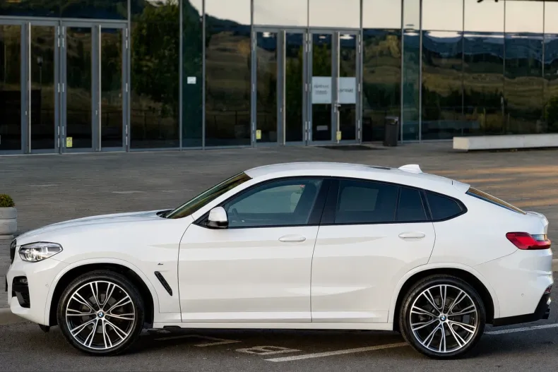 BMW X4 (Seria X) din 2021 cu 95.200 km - oferta BMW241359 - foto 16