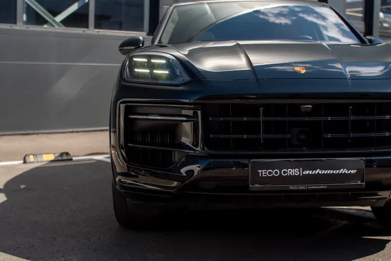 Porsche Cayenne din 2024 cu 29.355 km - oferta POR241360 - foto 9