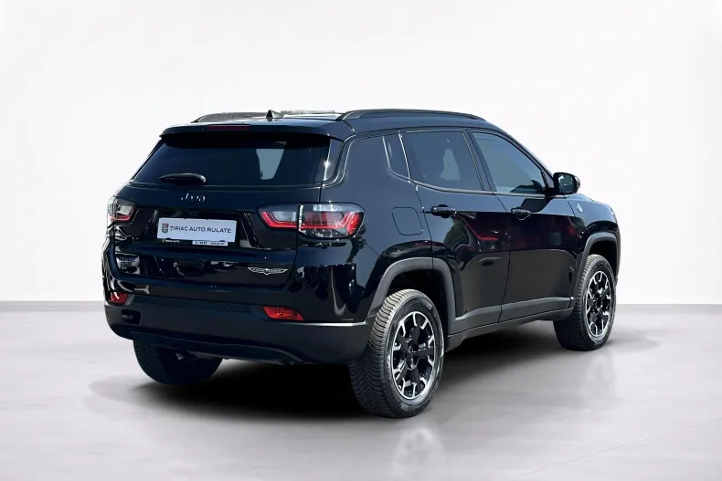 Jeep Compass din 2023 cu 87.608 km - oferta JEE241364 - foto 5