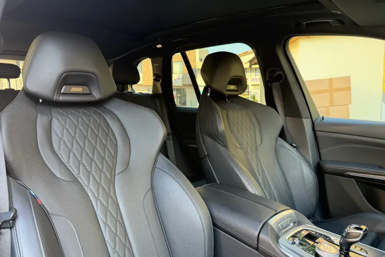 BMW X5 (Seria X) din 2022 cu 133.100 km - oferta BMW241365 - foto 8