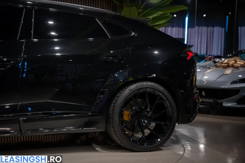 Lamborghini Urus din 2021 cu 69.700 km - oferta LAM241366 - foto 3
