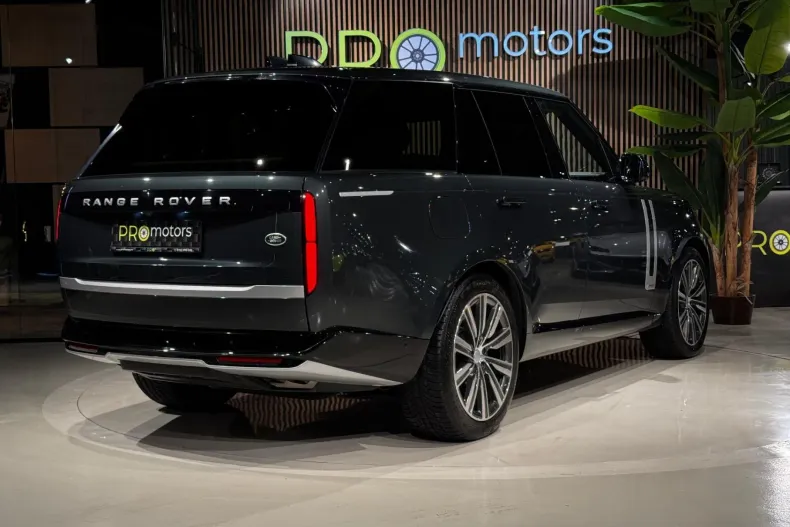 Land Rover Range Rover din 2022 cu 93.345 km - oferta LAN241367 - foto 3