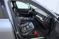 Volvo XC60 din 2021 cu 137.215 km - oferta VOL241374 - foto 8