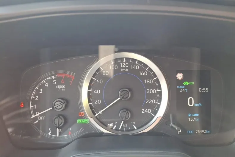 Toyota Corolla din 2021 cu 75.492 km - oferta TOY241377 - foto 5