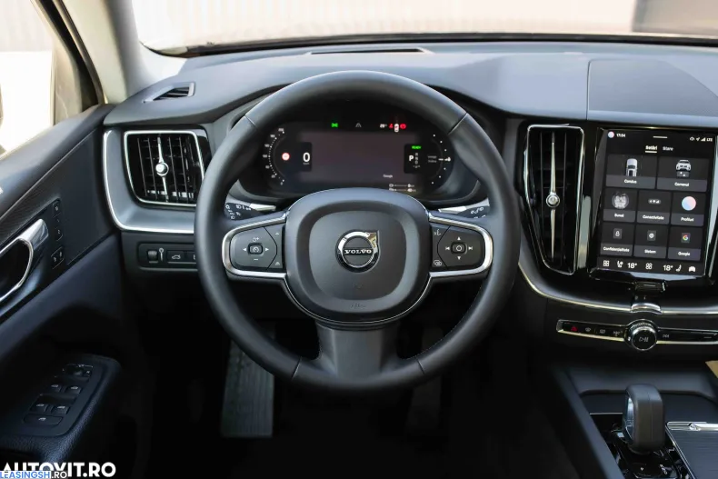 Volvo XC60 din 2021 cu 152.189 km - oferta VOL241378 - foto 29